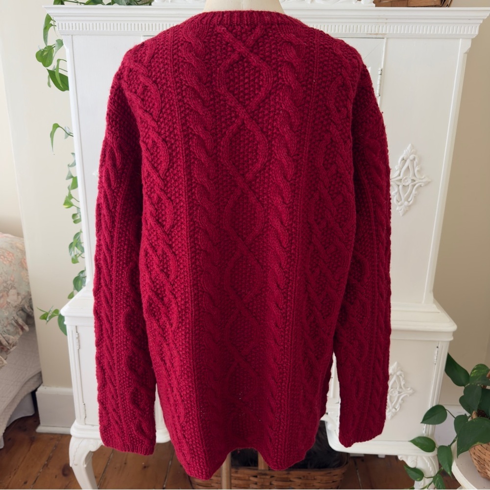 Vintage Red J. Crew Hand Knit Chunky
Cable Knit Lambswool Sweater Jumper - Picture 4 of 9